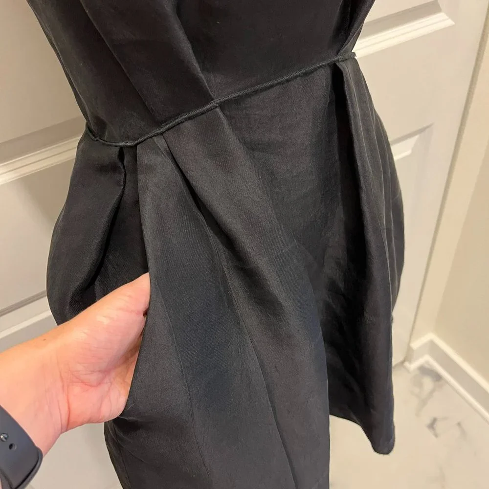 Ter et Bantine Black Dress with Pockets in 100% Silk - Picture 10 of 16